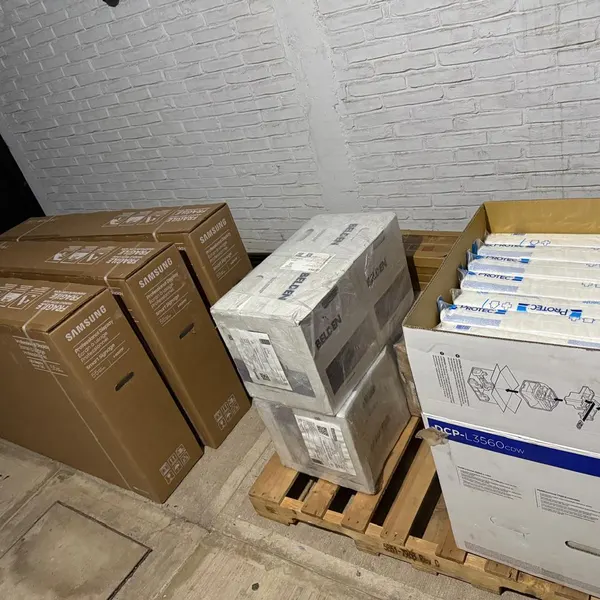 Entrega de equipo y consumibles